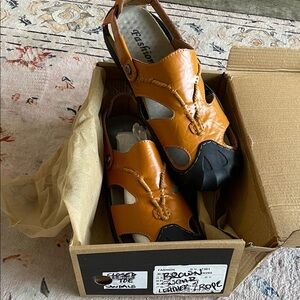 Tripp NYC Brown and Black Leather Sandals